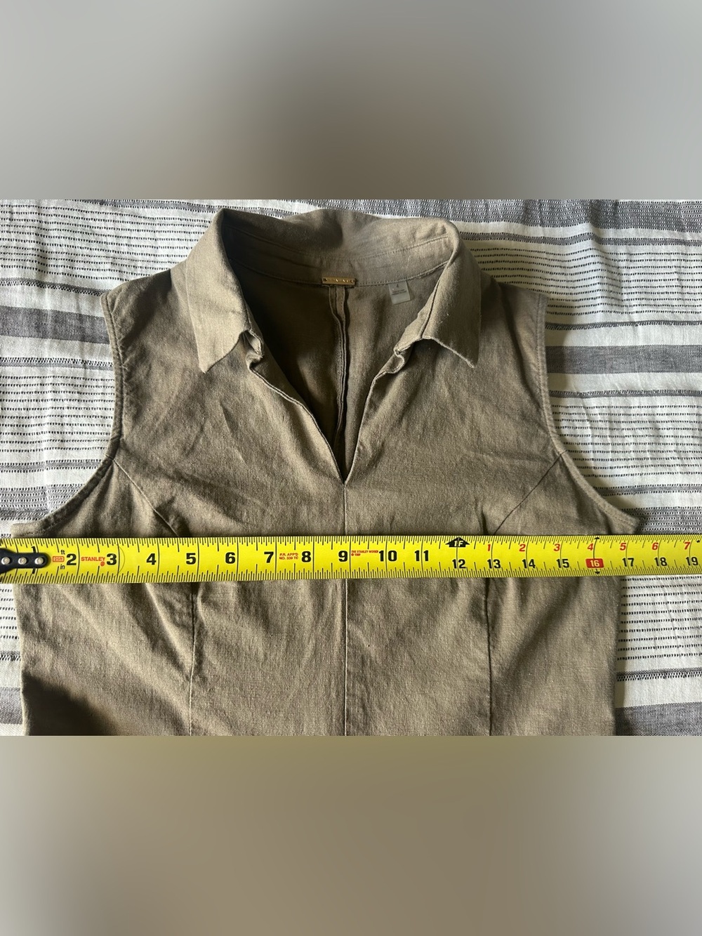 Tahari Olive Sleeveless Midi Shirt Dress - Picture 7 of 11